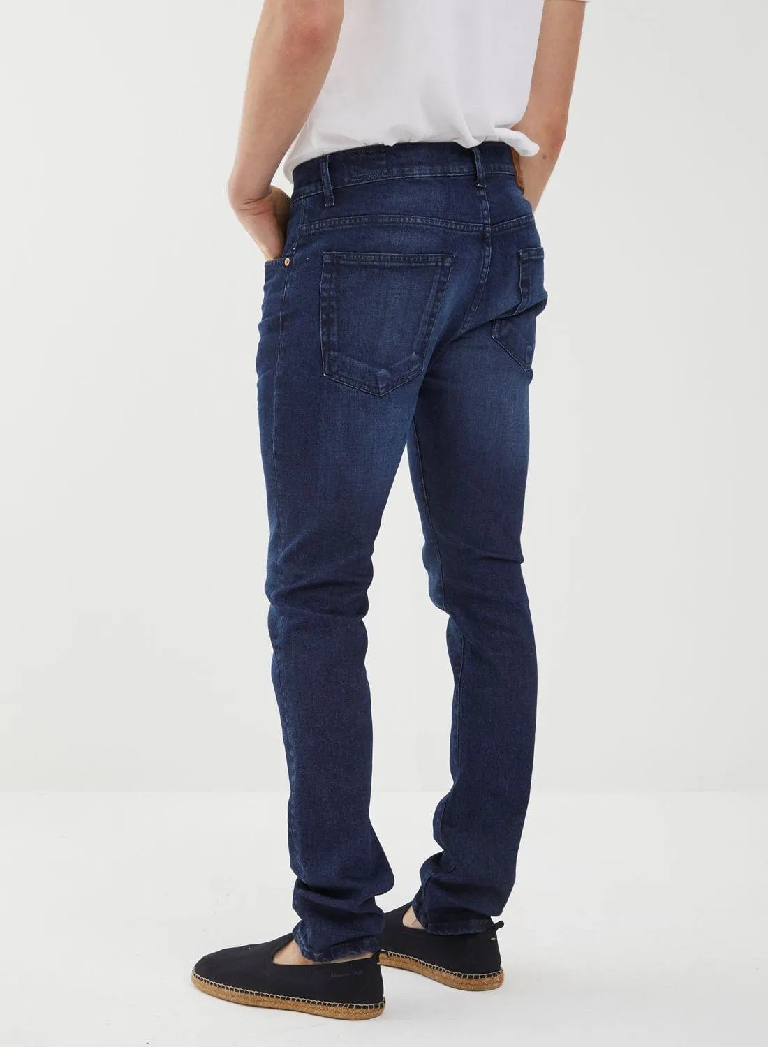 Pantalón N7 lavado Suiza slim fit