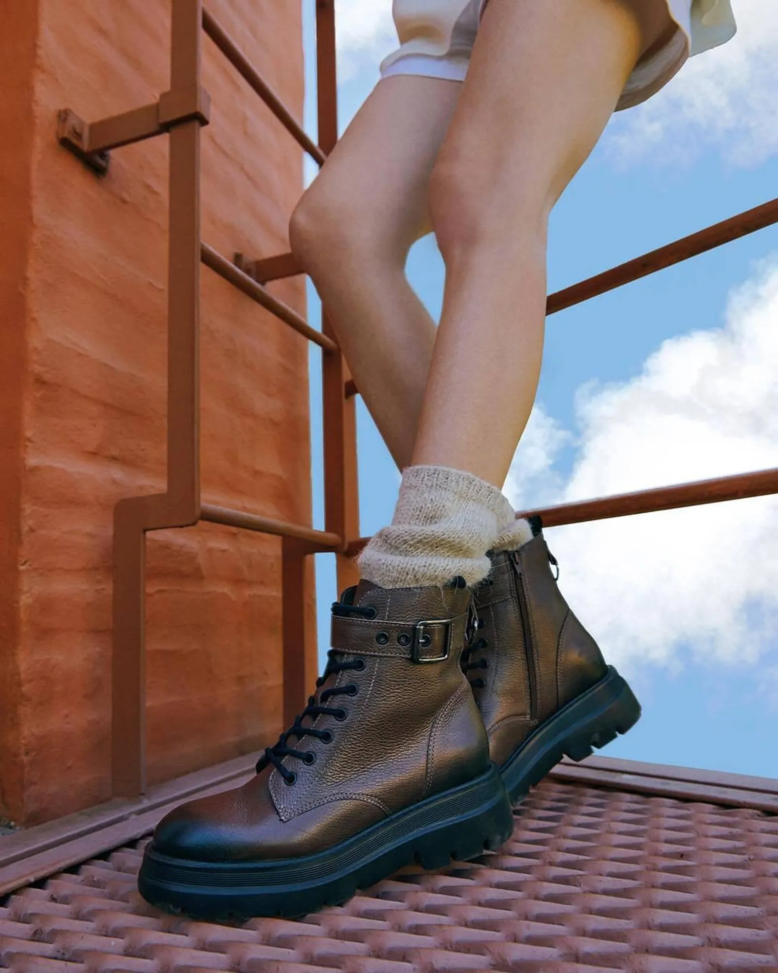 Ofertas de Catálogo Hush Puppies 26 de marzo al 26 de marzo 2026 - Página 1 del catálogo