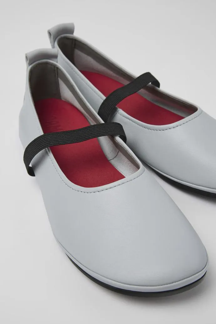 Right Merceditas de piel grises para mujer