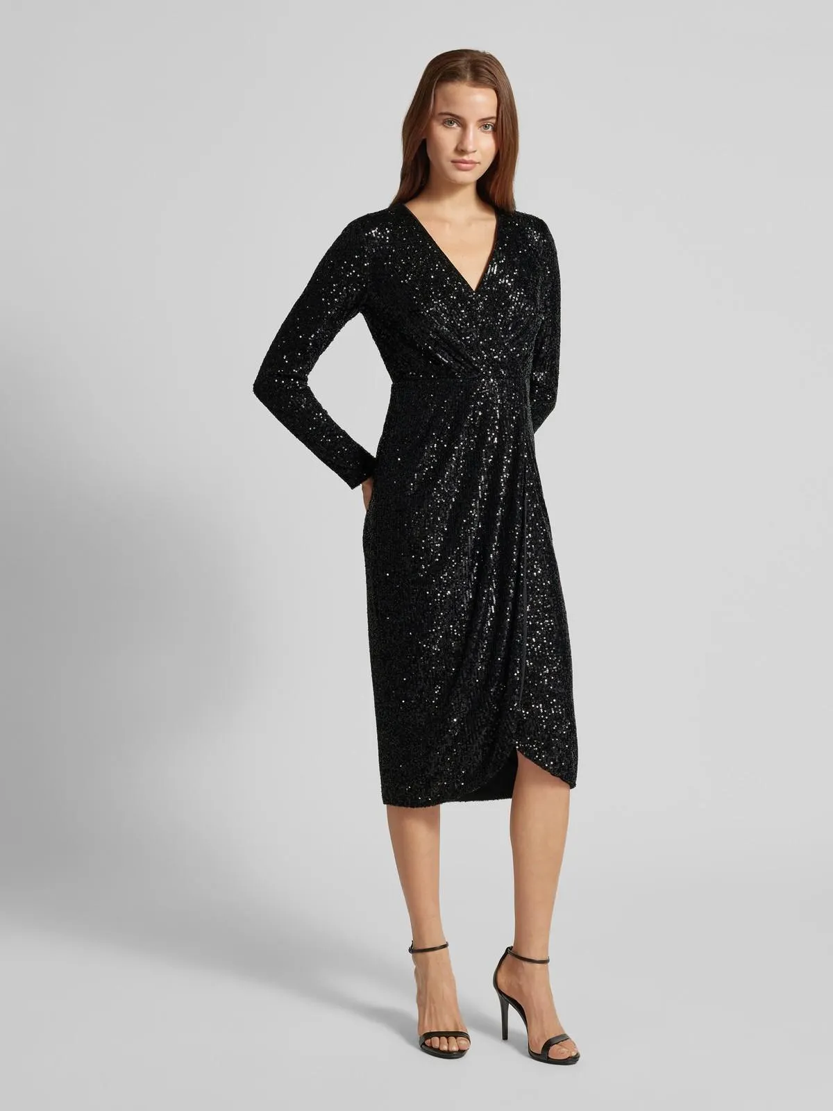 Cocktailkleid mit Paillettenbesatz in black