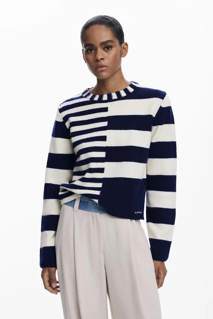 Pullover mit kombinierten Streifen