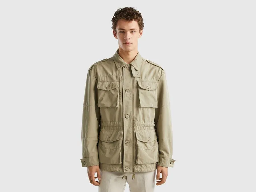 Jacke mit Taschen und Kordelzug