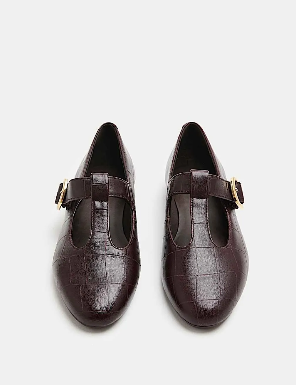 Flache Ballerinas aus Leder mit T-Riemen und Krokoprint