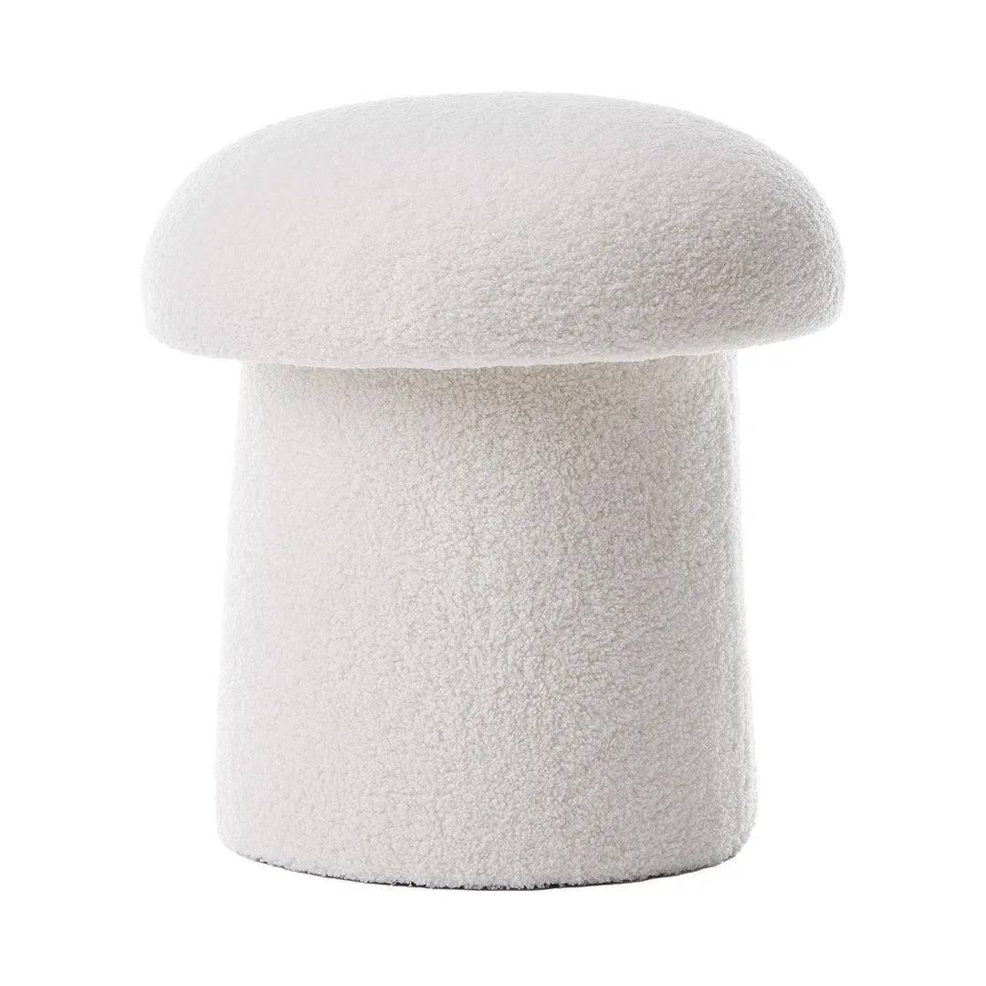 Hocker aus Teddystoff