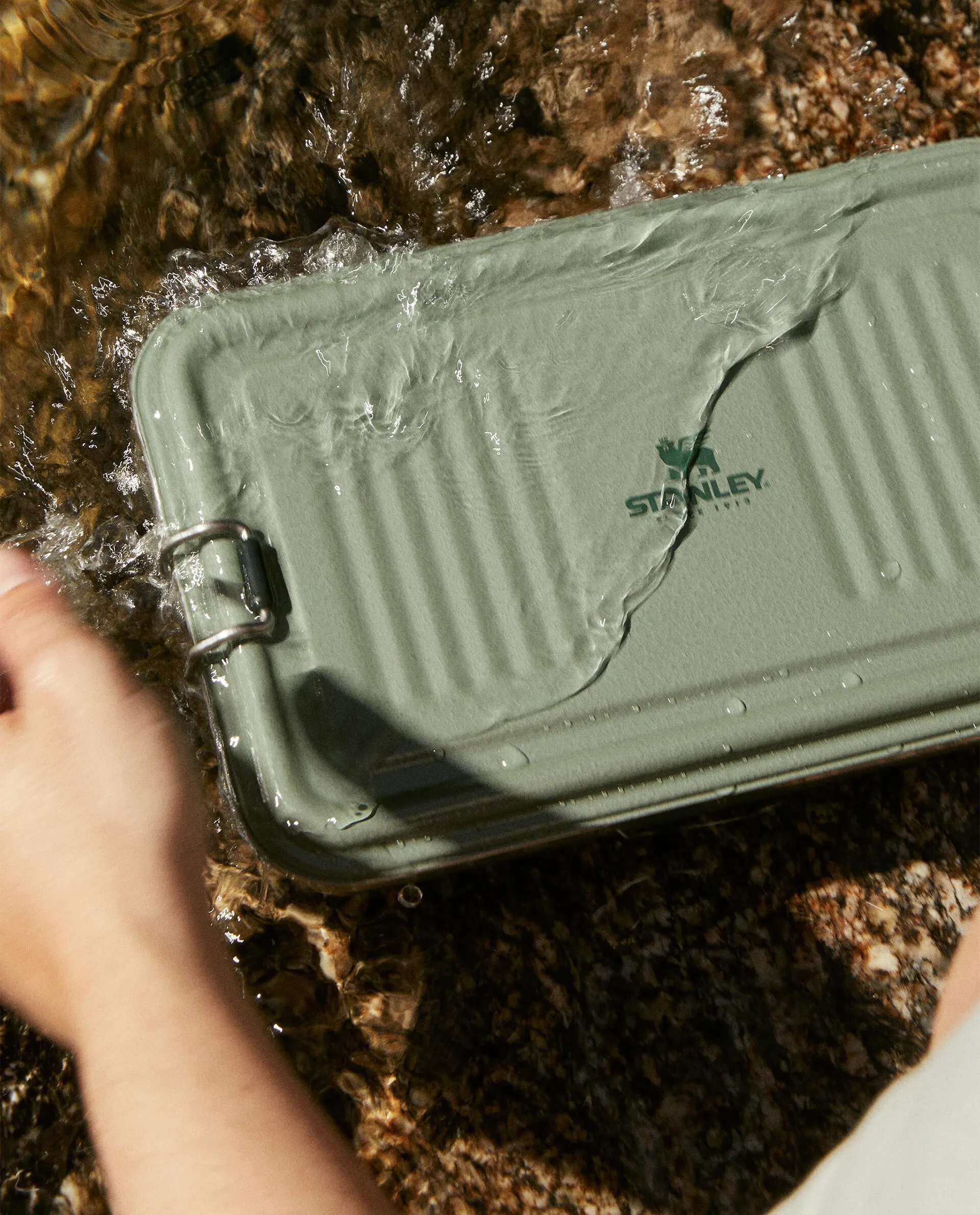 FIAMBRERA ACERO EXTERIOR CAMPING STANLEY