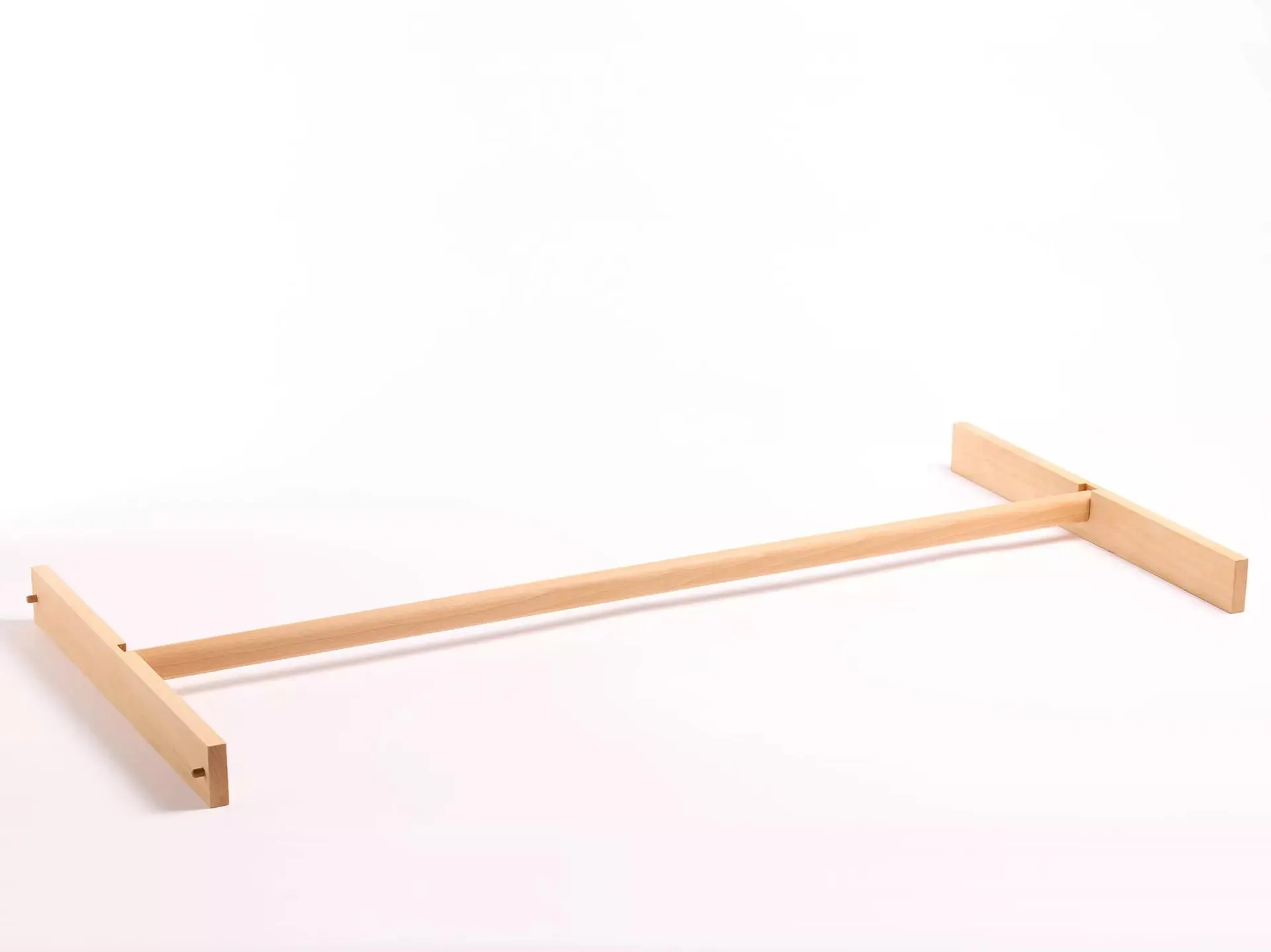 Kleiderschrank Kurami, Kleiderstange inkl. 2 Stk. Halterungen, B=59,2cm, Abteil B, Buche