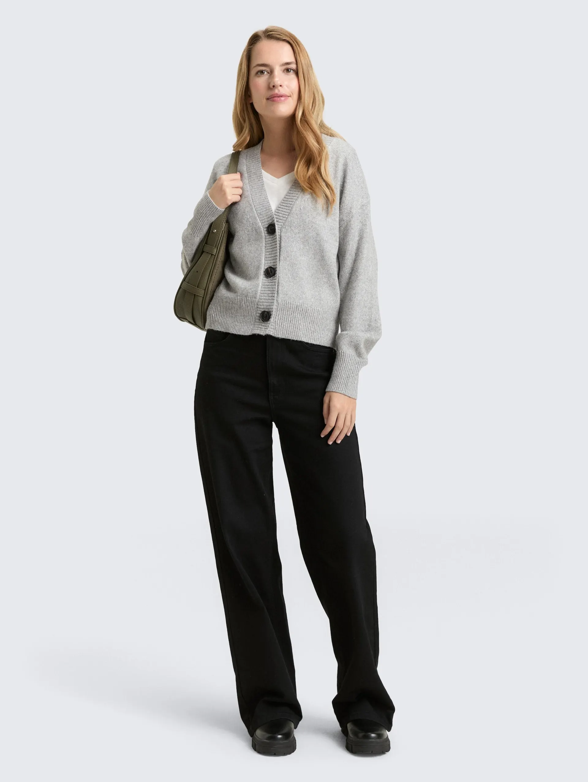 Loose Fit Cardigan mit V-Ausschnitt