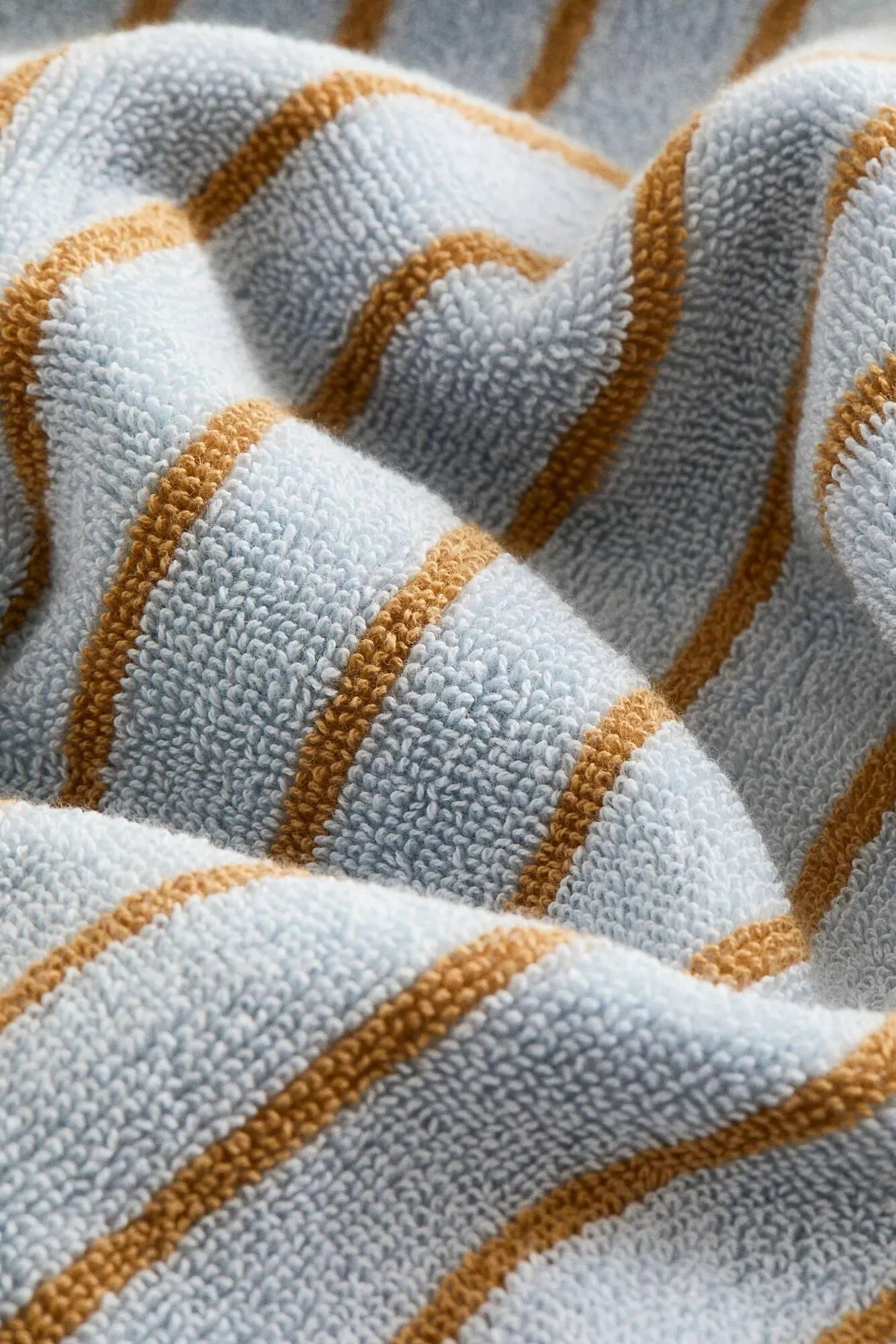 H&M Home Flugblatt von 24. März bis 13. April 2026 - Flugblätt seite  2