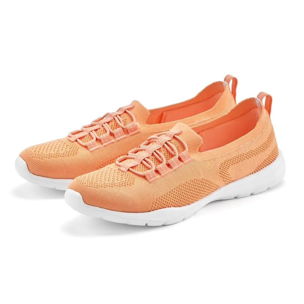 LASCANA Sneaker »Slipper, Halbschuh, Slip-On-Sneaker,« aus leichtem Textil-Material VEGAN