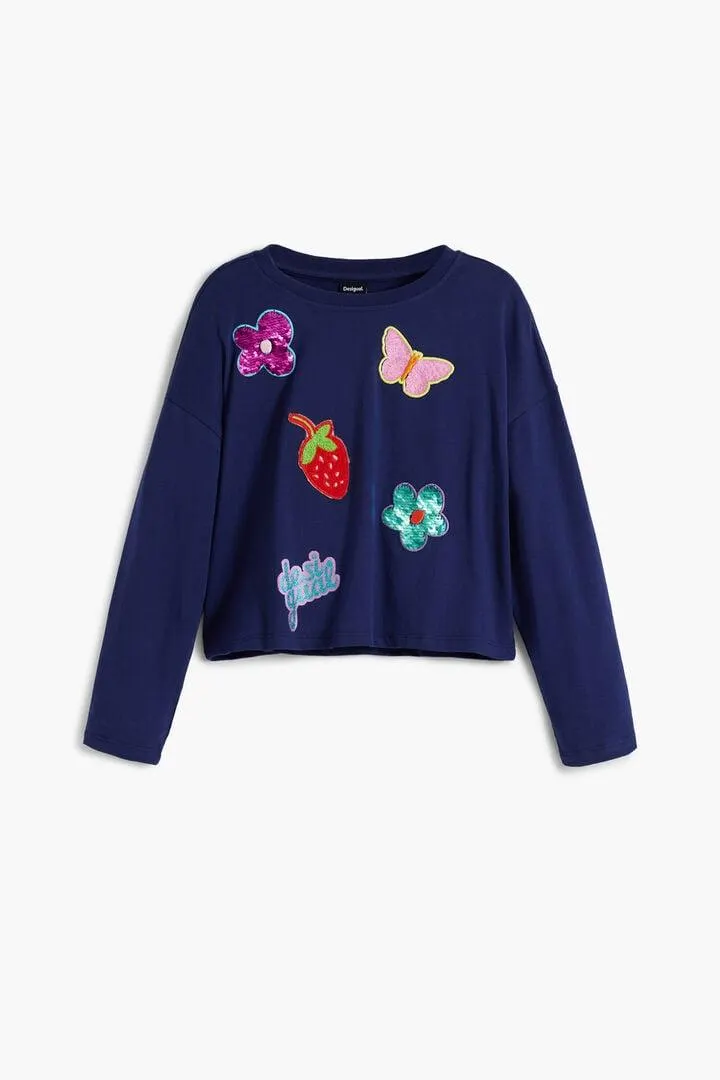 T-Shirt mit Applikationen in Formen