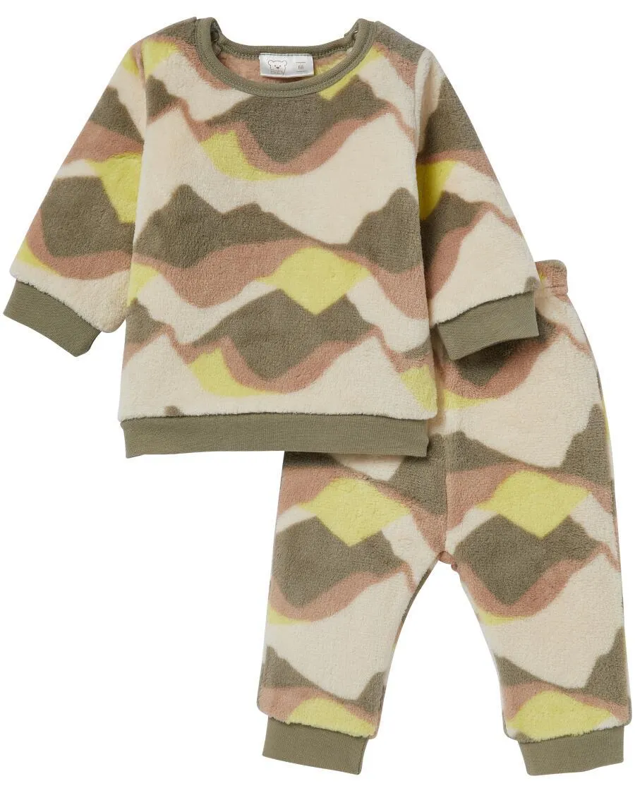 Newborn Pullover + Hose