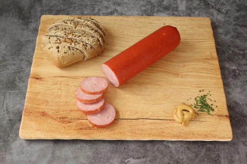 Jausenwiener im Ganzen