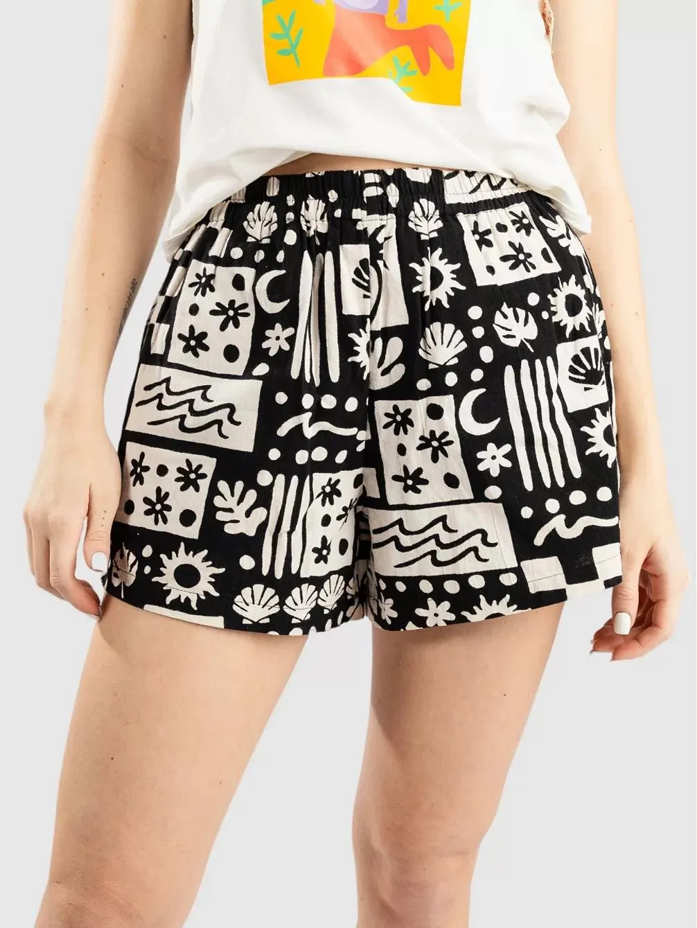 Sunny Wild Shorts