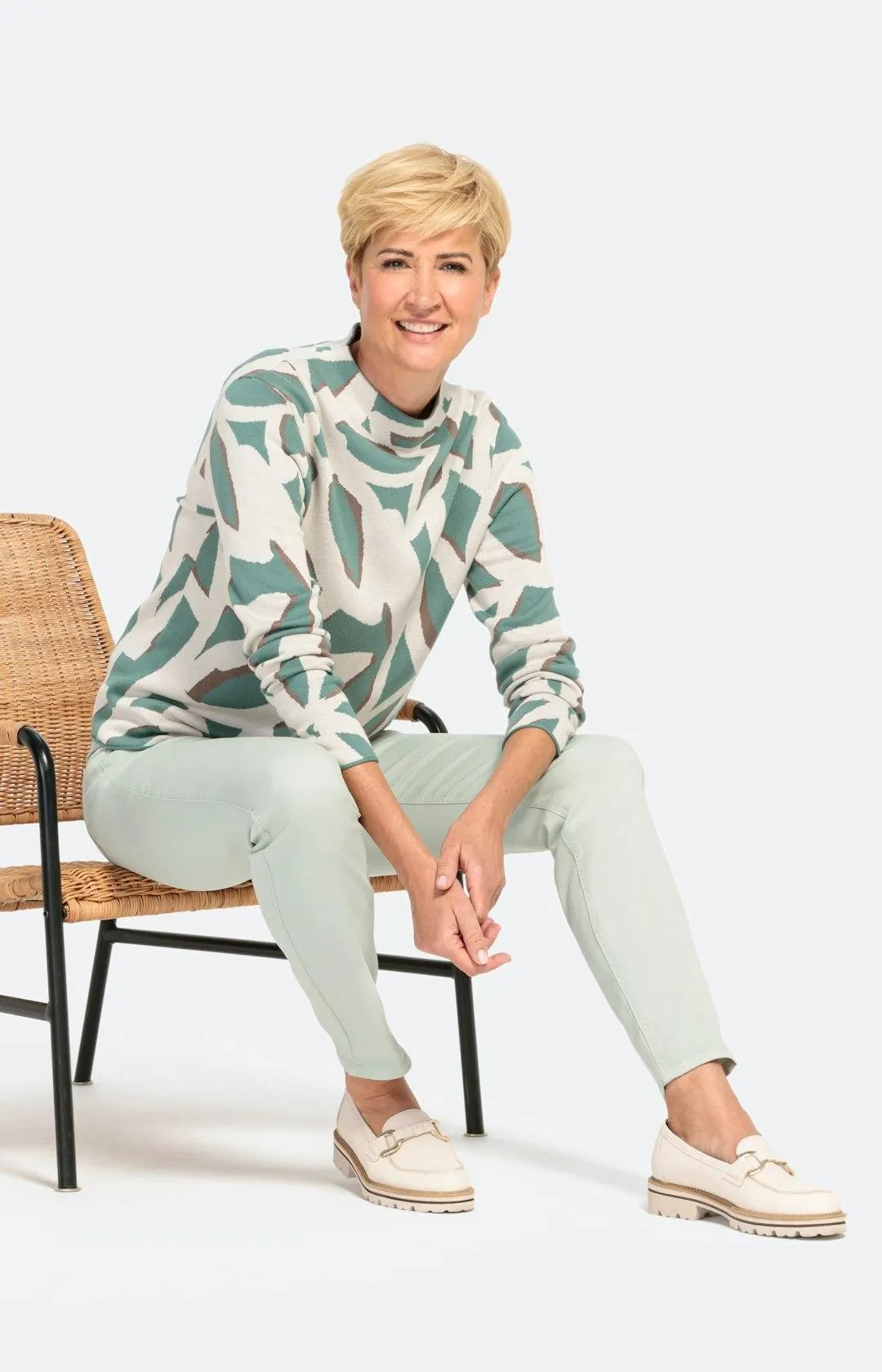 Gemusterter Langarm-Pullover