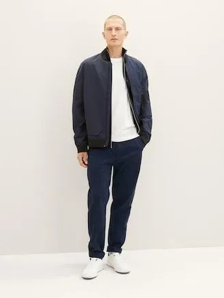 Strickjacke mit Struktur