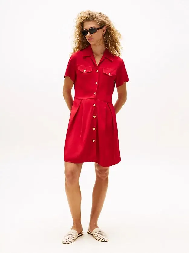 Mini-Hemdkleid mit goldfarbenen Knöpfen