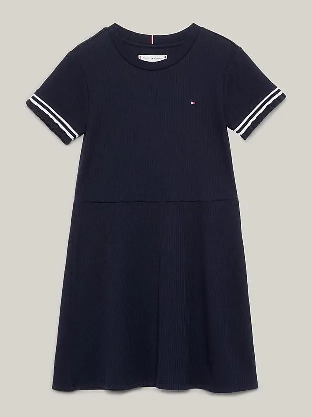 Essential geripptes Fit-and-Flare-Kleid