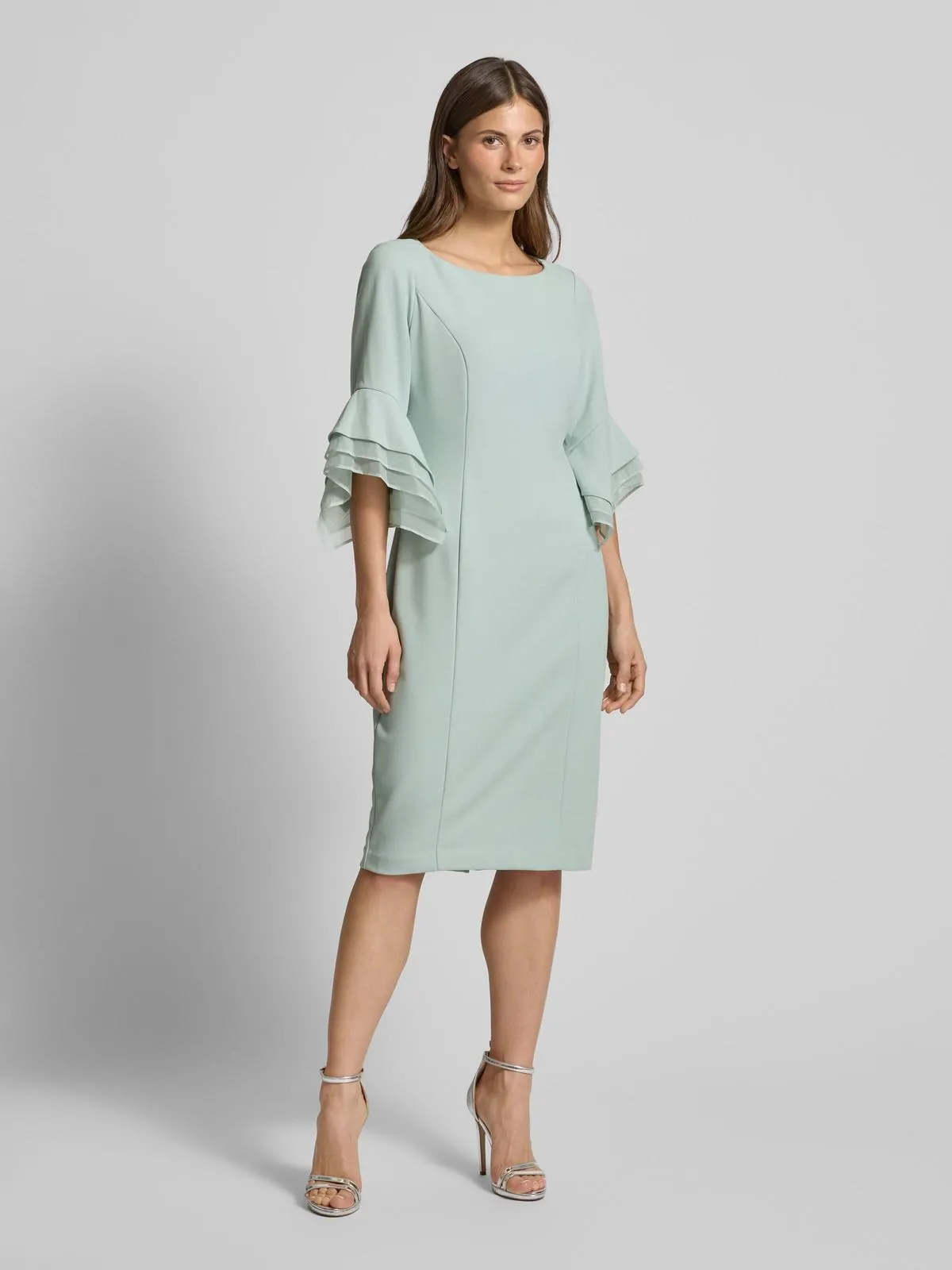 Knielanges Cocktailkleid mit Rundhalsausschnitt in mint
