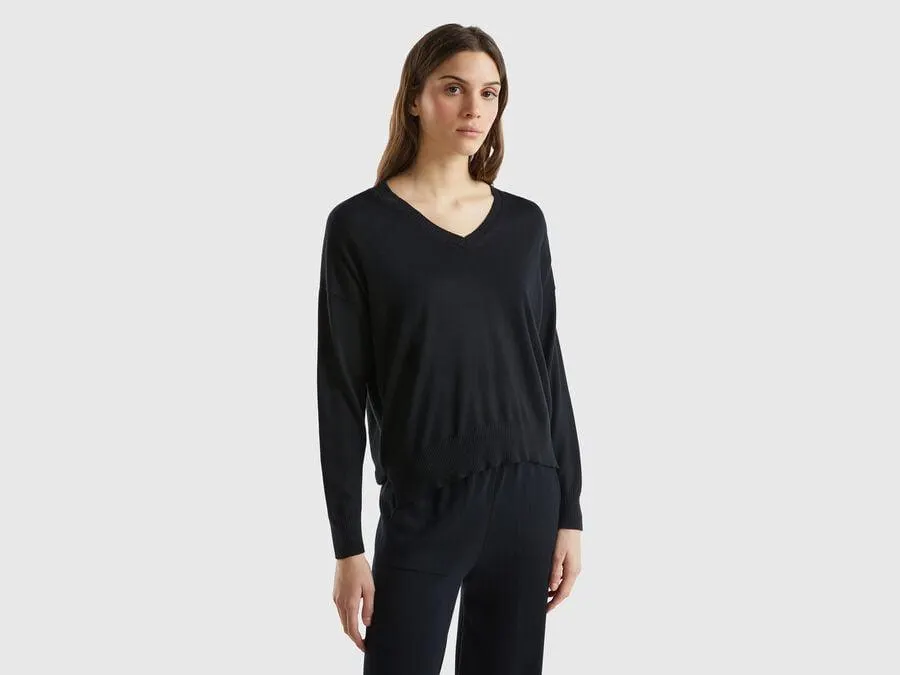 Pullover mit V-Ausschnitt aus gemischtem Modal®