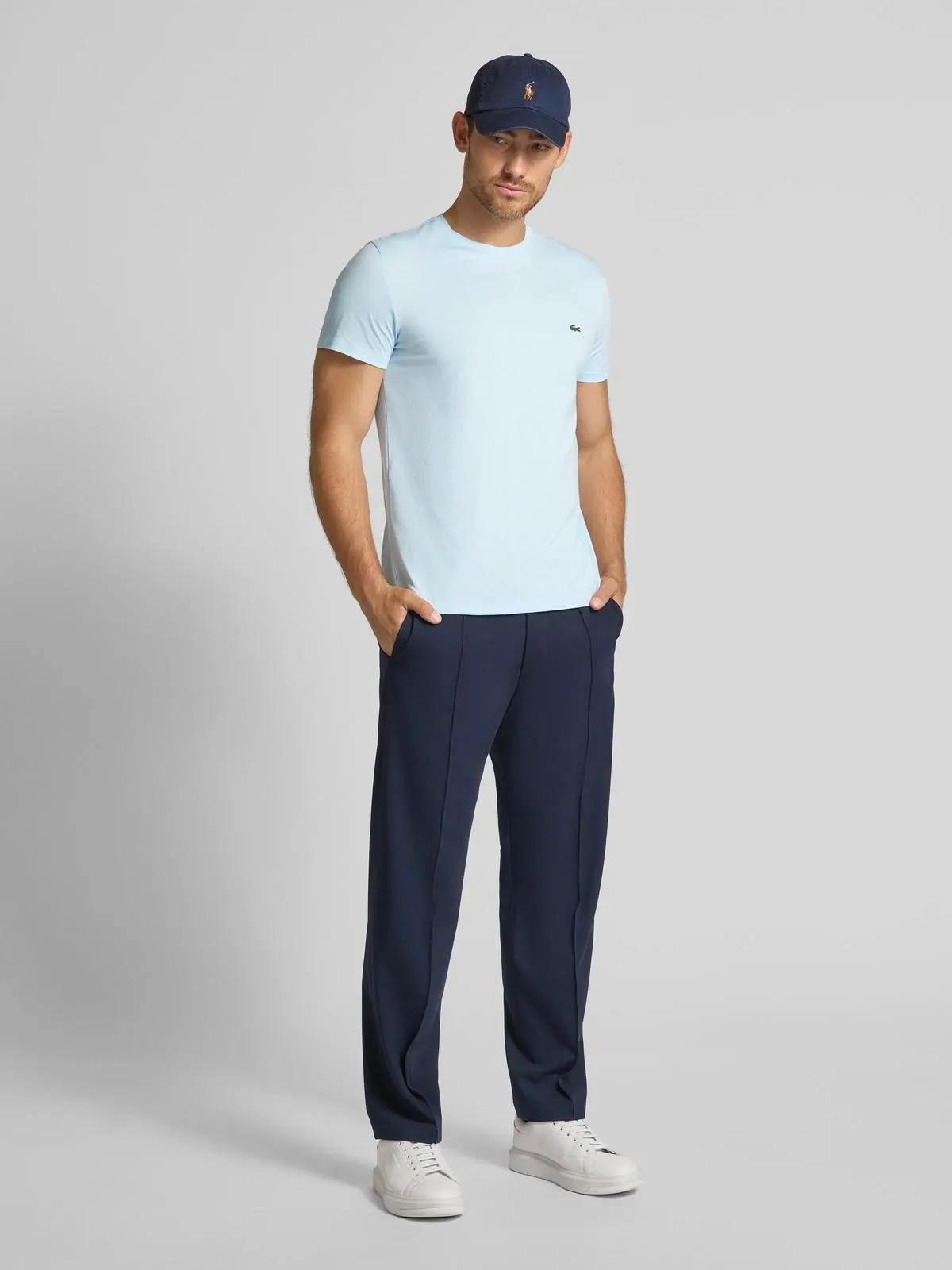 Regular Fit T-Shirt aus reiner Baumwolle in hellblau