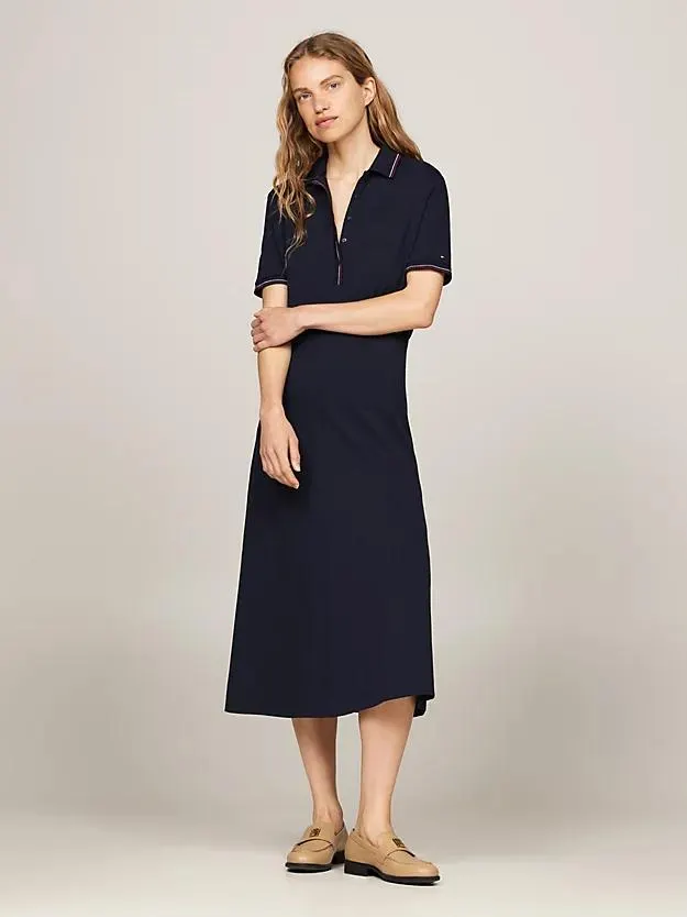 Fit-and-Flare-Polokleid mit Absteppungen