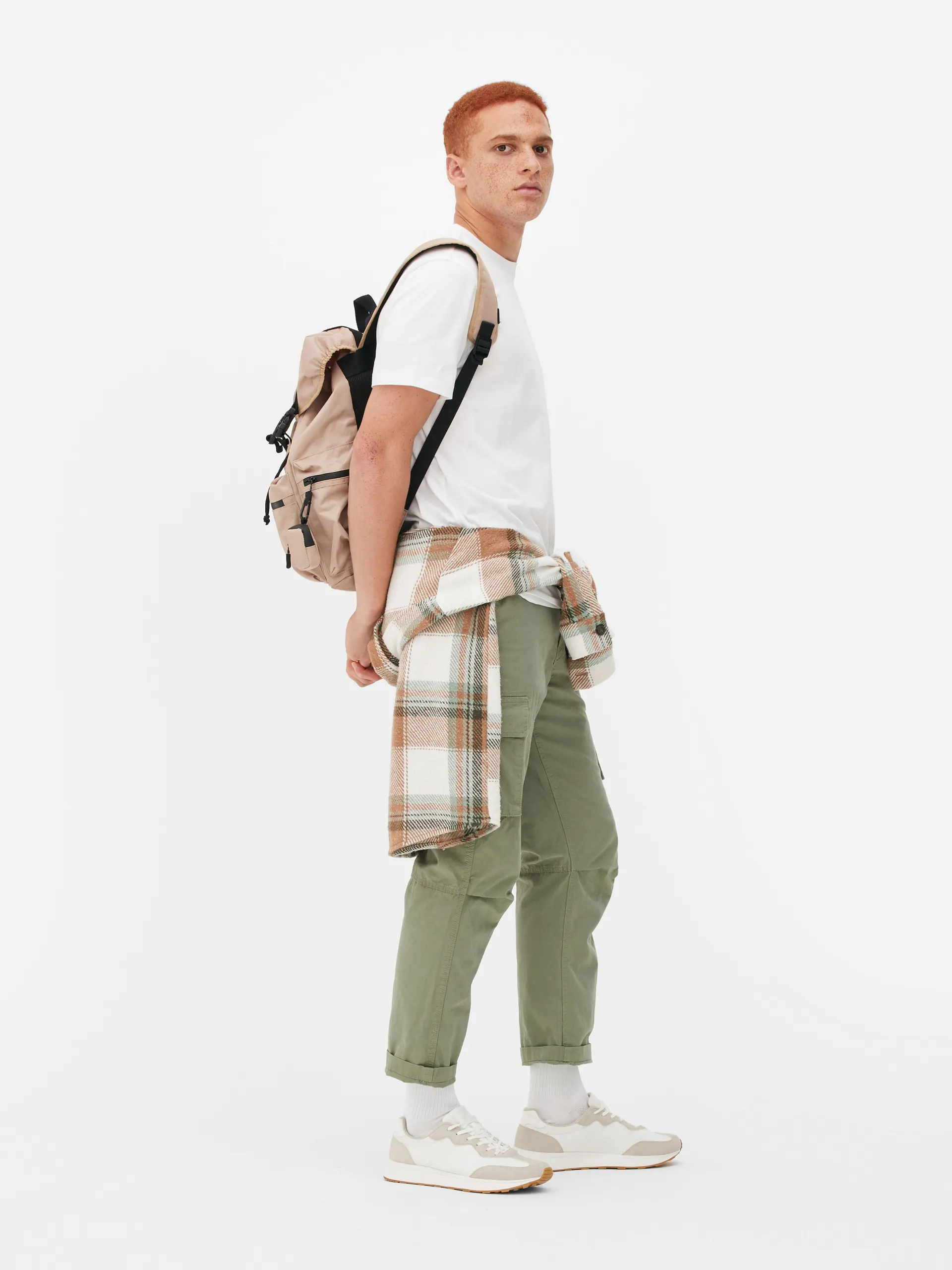 T-Shirt mit Rundhalsausschnitt in regulärer Passform