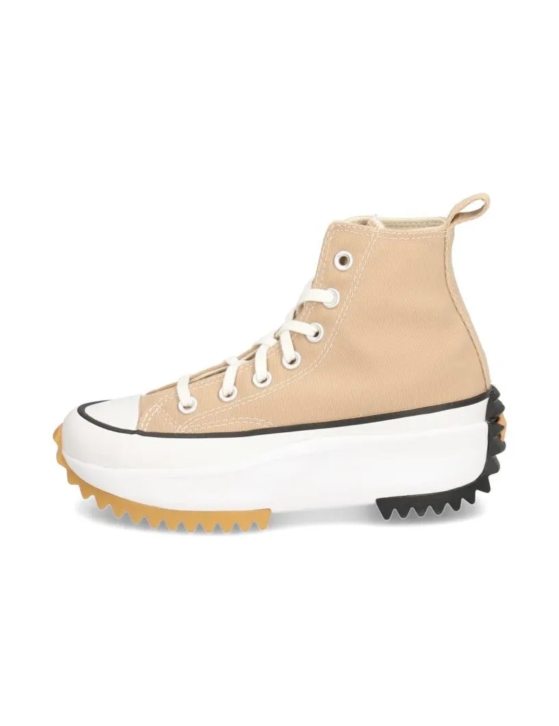 RUN STAR HIKE PLATFORM