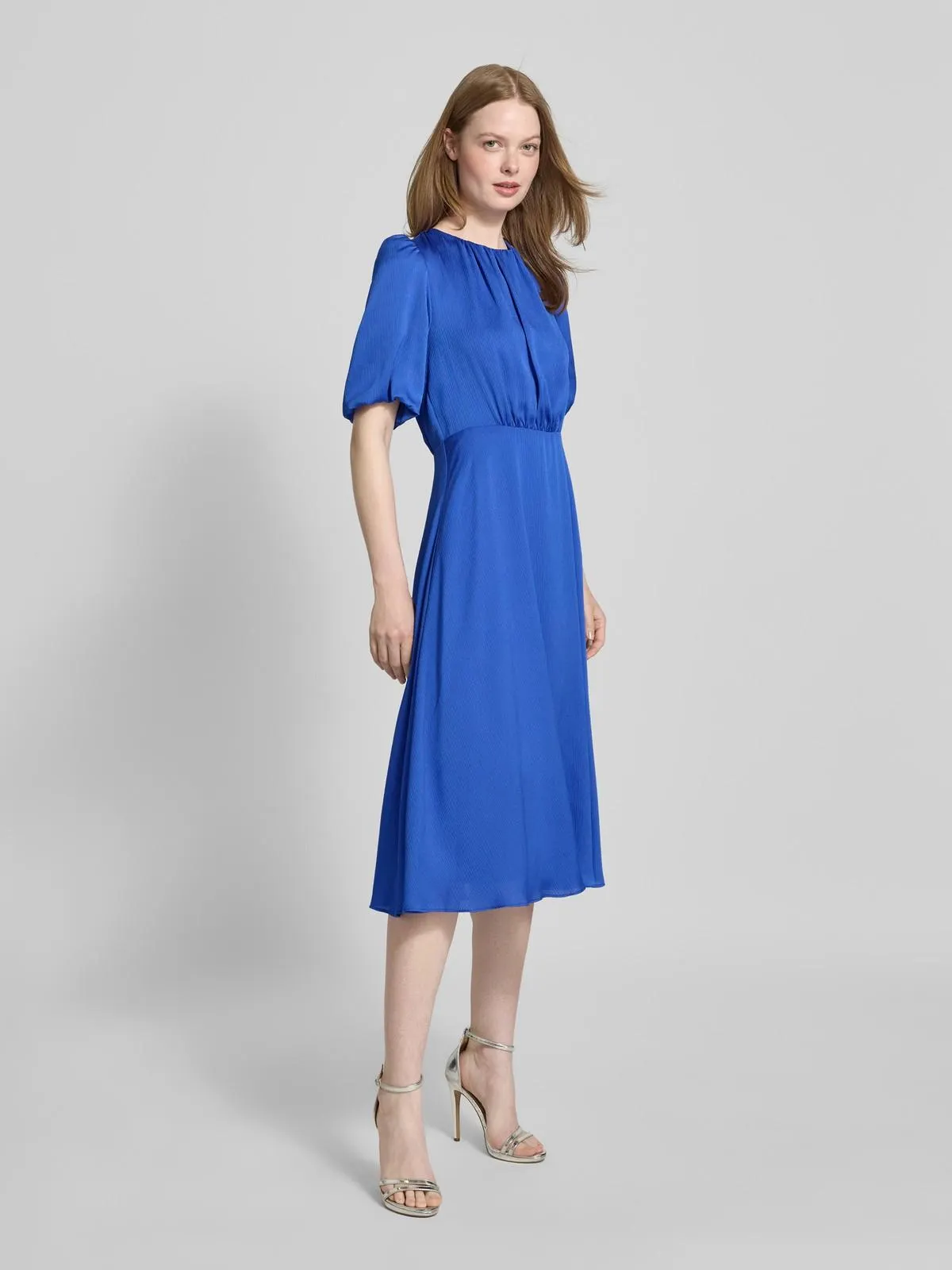 Cocktailkleid mit Rundhalsausschnitt in royal melange