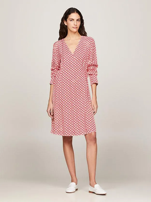 Fit-and-Flare-Wickelkleid