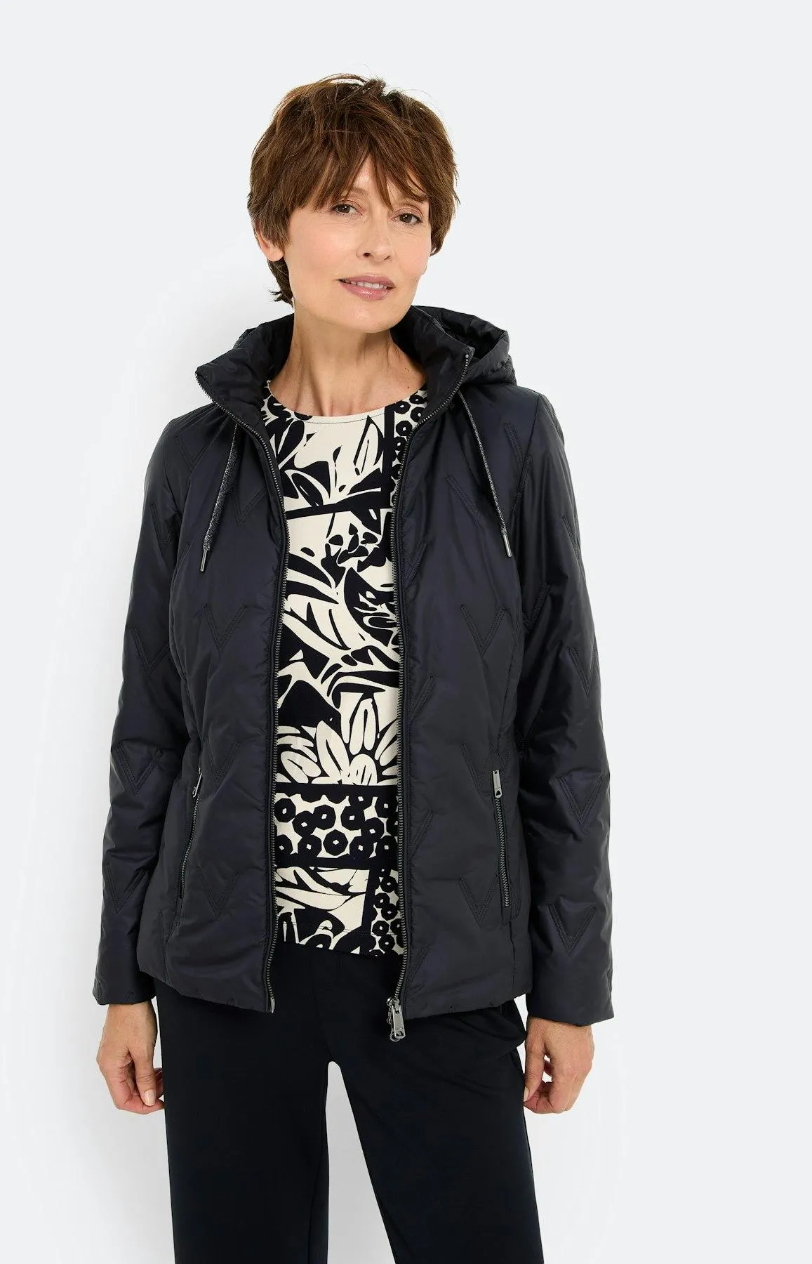 Jacke mit gezacktem Steppmuster, marine