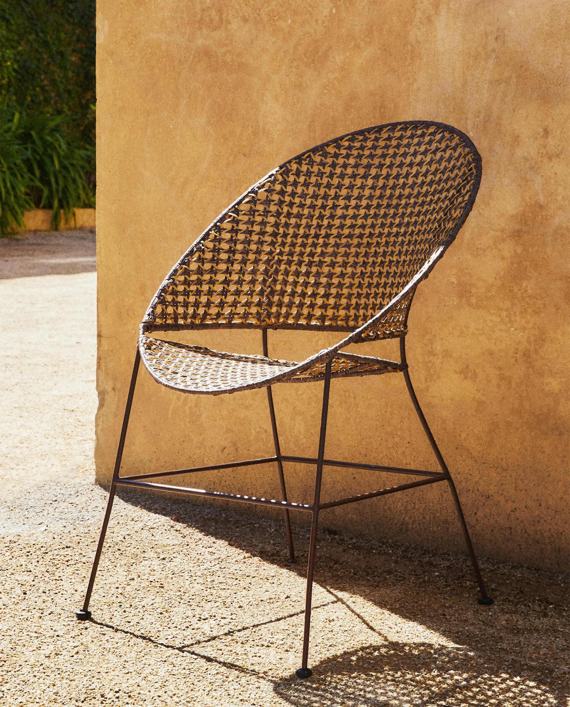 STUHL RATTAN METALLSTRUKTUR