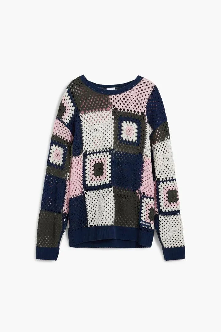 Crochet-Patch-Sweatshirt