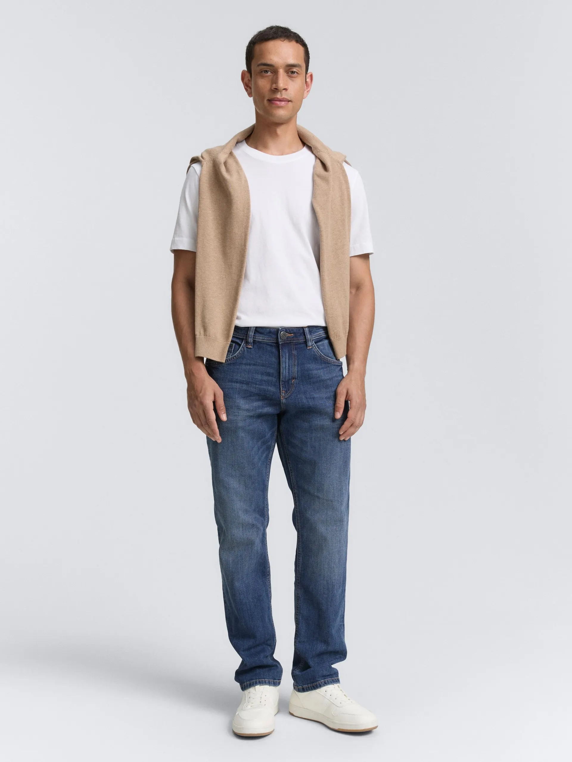 TTMARVIN STRAIGHT Jeans