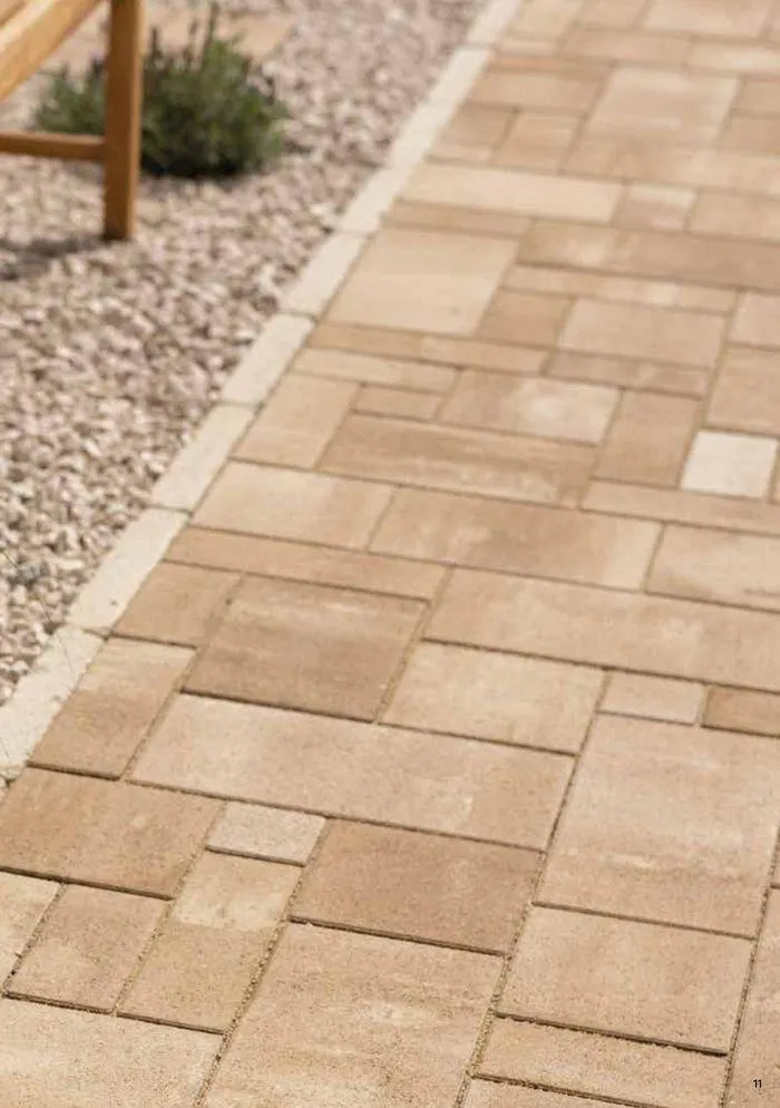 Casafino Katalog von 1. Februar bis 31. Dezember 2024 - Flugblätt seite 11