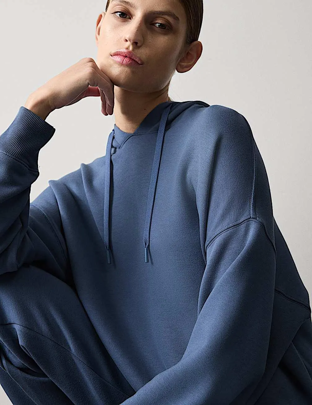 Lounge-Hoodie aus Scuba