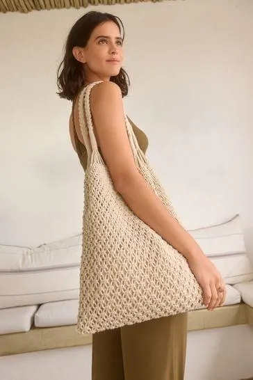 Weiß - Gehäkelte Schultertasche mit Makramee-Design