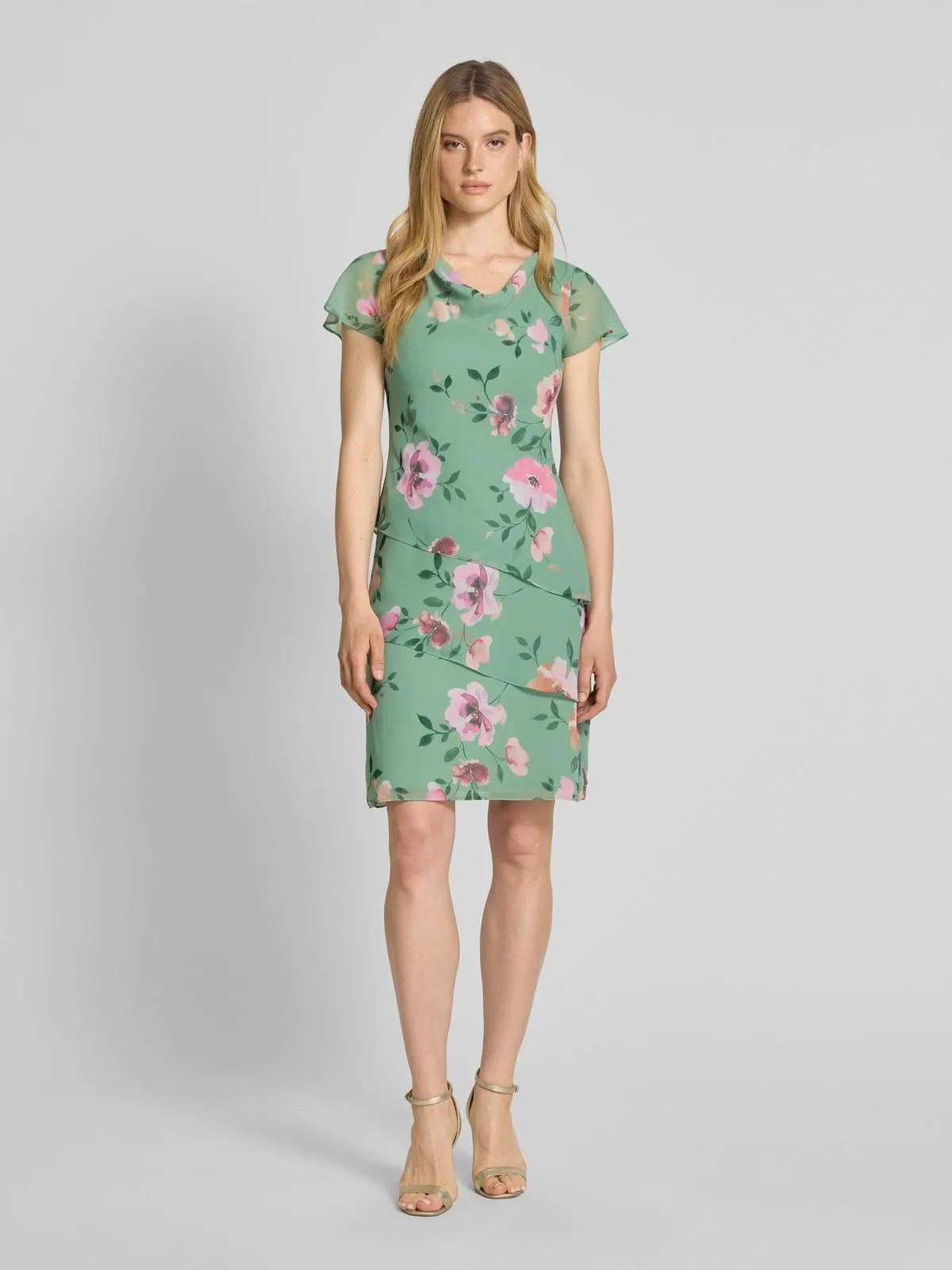 Knielanges Cocktailkleid mit Wasserfall-Ausschnitt in apfel