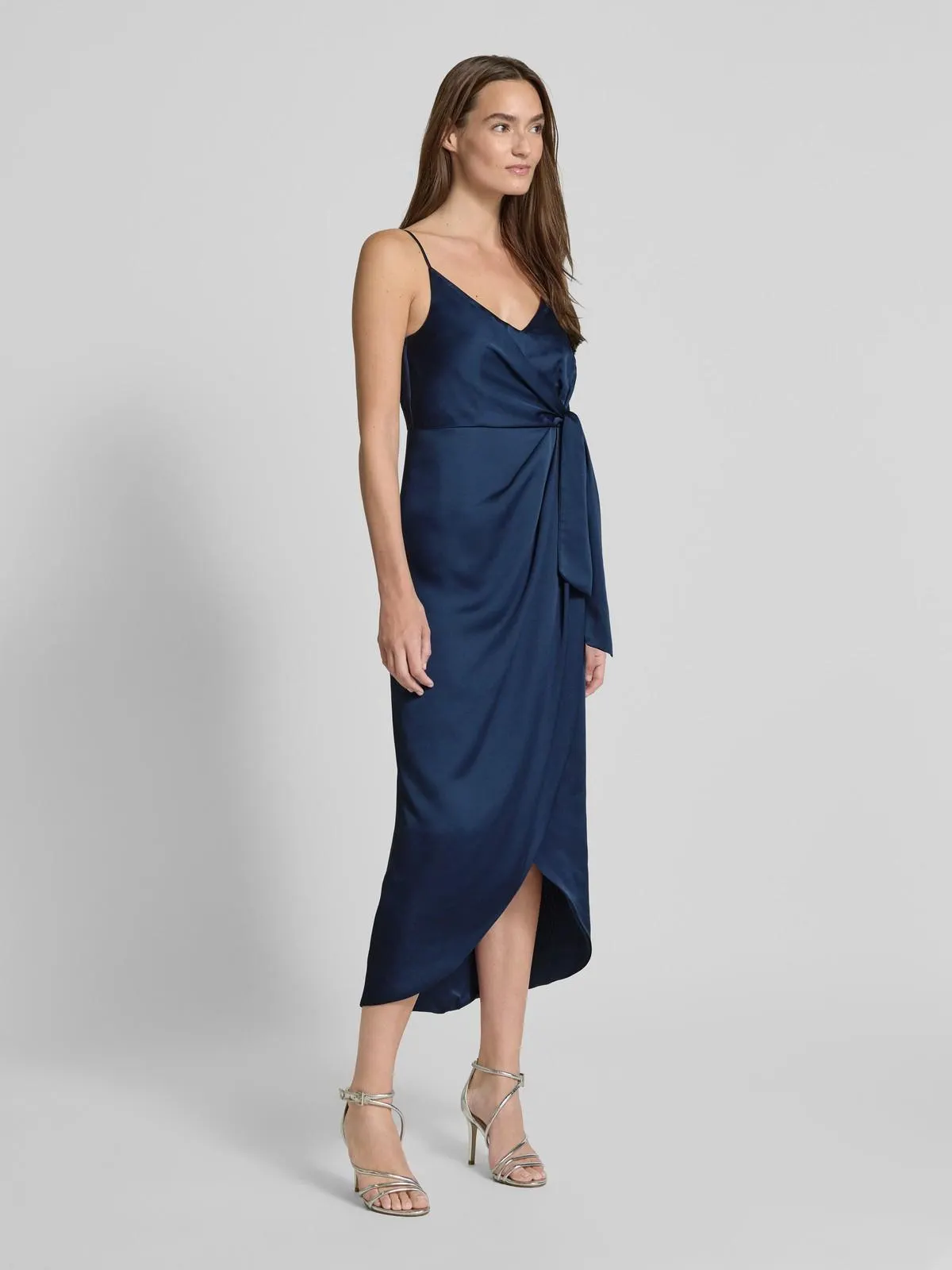 Cocktailkleid mit Knoten-Detail in marine