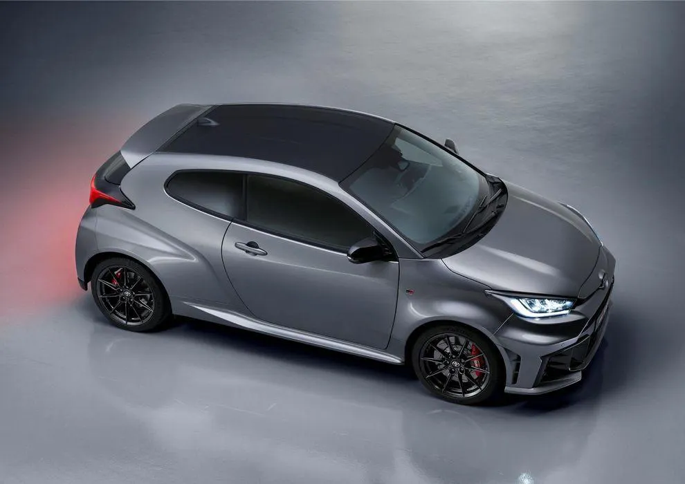 Toyota GR Yaris von 1. Mai bis 1. Mai 2025 - Flugblätt seite 10