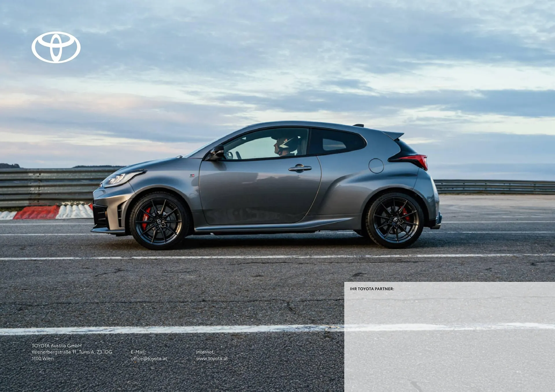 Toyota Flugblatt von 1. April bis 30. April 2026 - Flugblätt seite  17