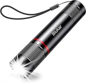 Blukar LED Taschenlampe Aufladbar, Superhelle Zoombare 2000L Mini Torch mit 4 Lichtmodi und Langer Betriebsdauer, Wasserdichte Handlampe für Camping, Wandern, Outdoor, Notfäll