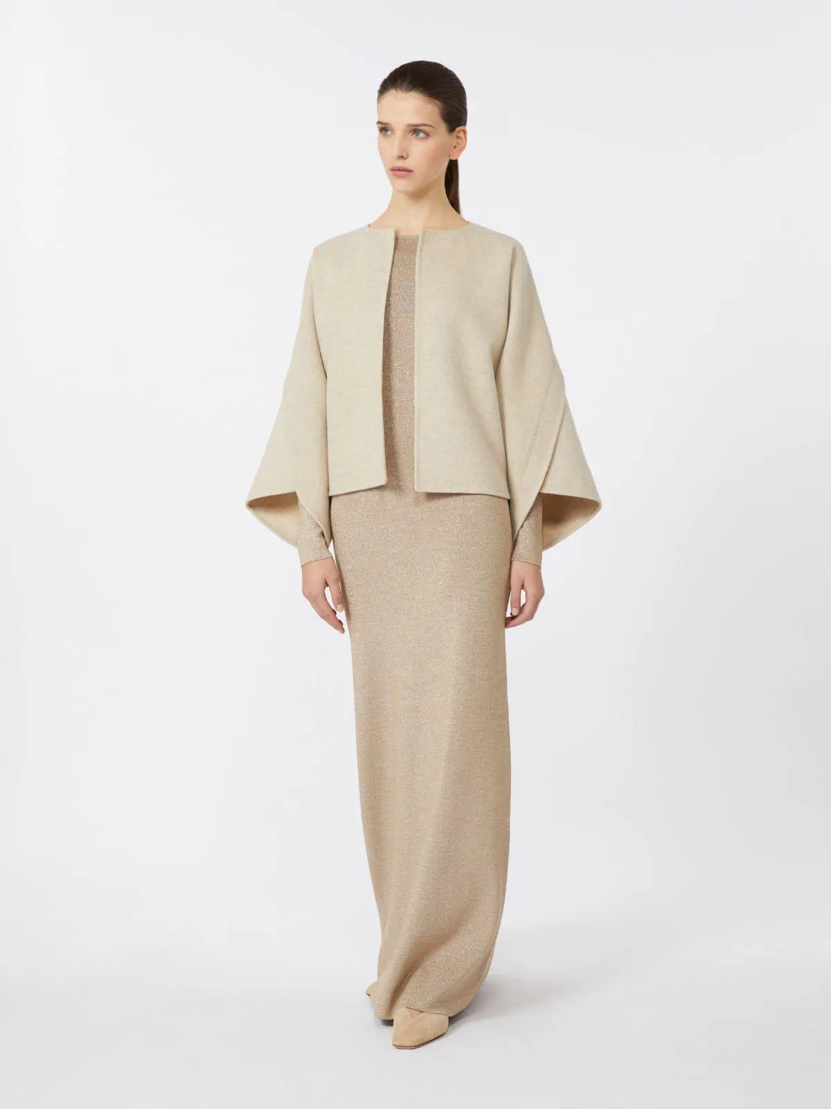 Schmal geschnittenes Kleid aus Viskose-Lurex-Gewebe - Beige