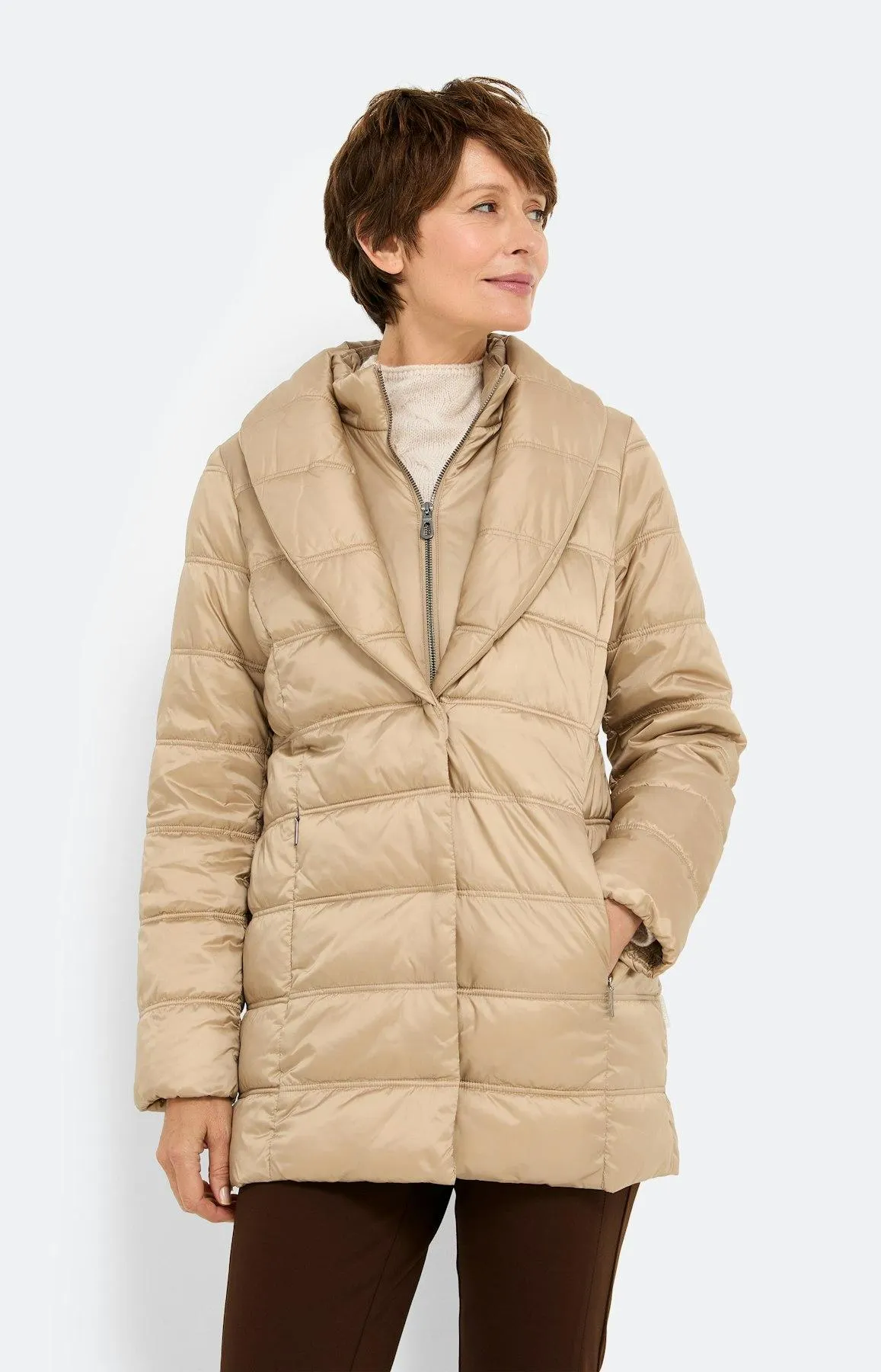 Steppmantel im Lagenlook, karamell