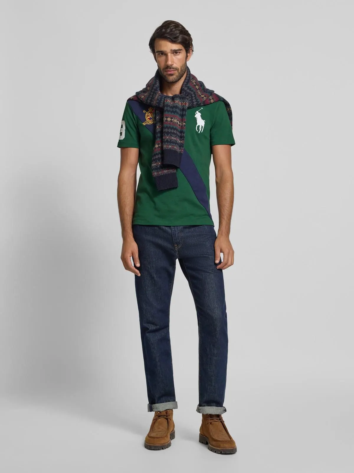 T-Shirt mit Label-Stitching in dunkelgruen