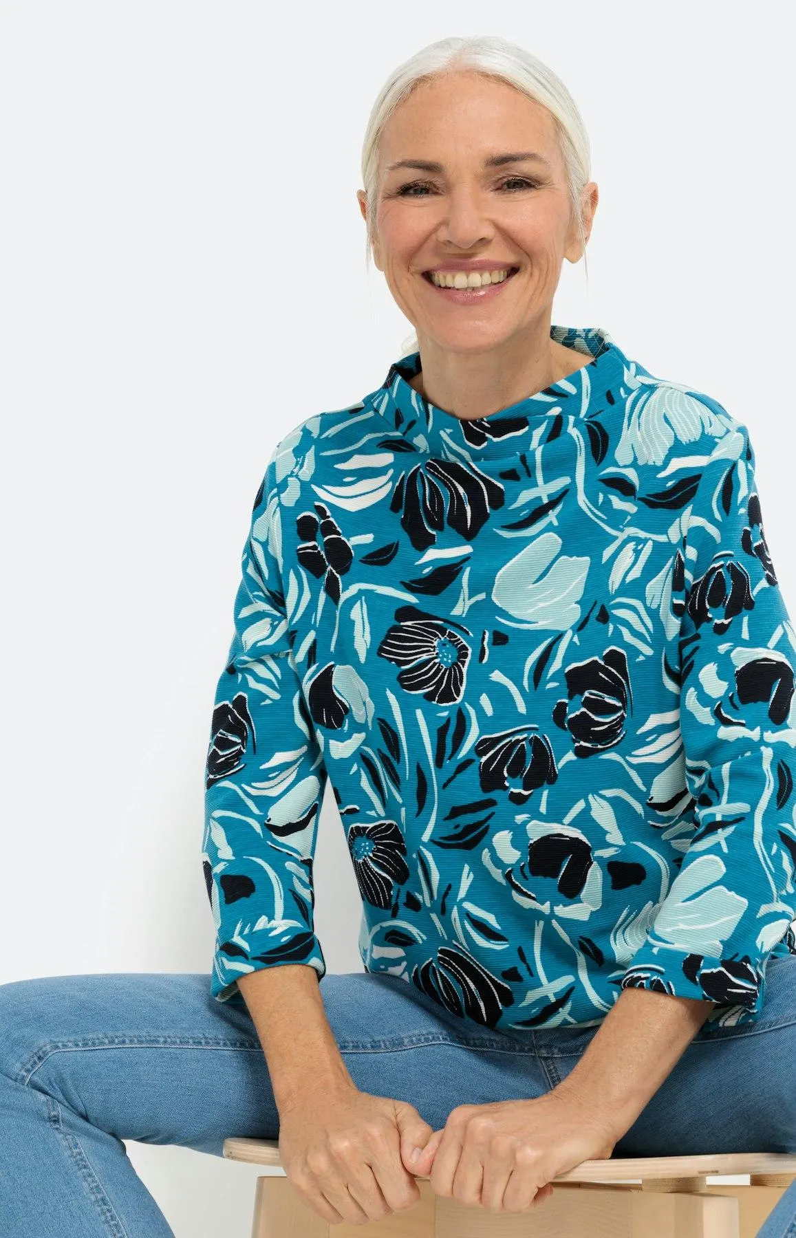 Sweatshirt mit hohem Kragen und 3/4-Arm