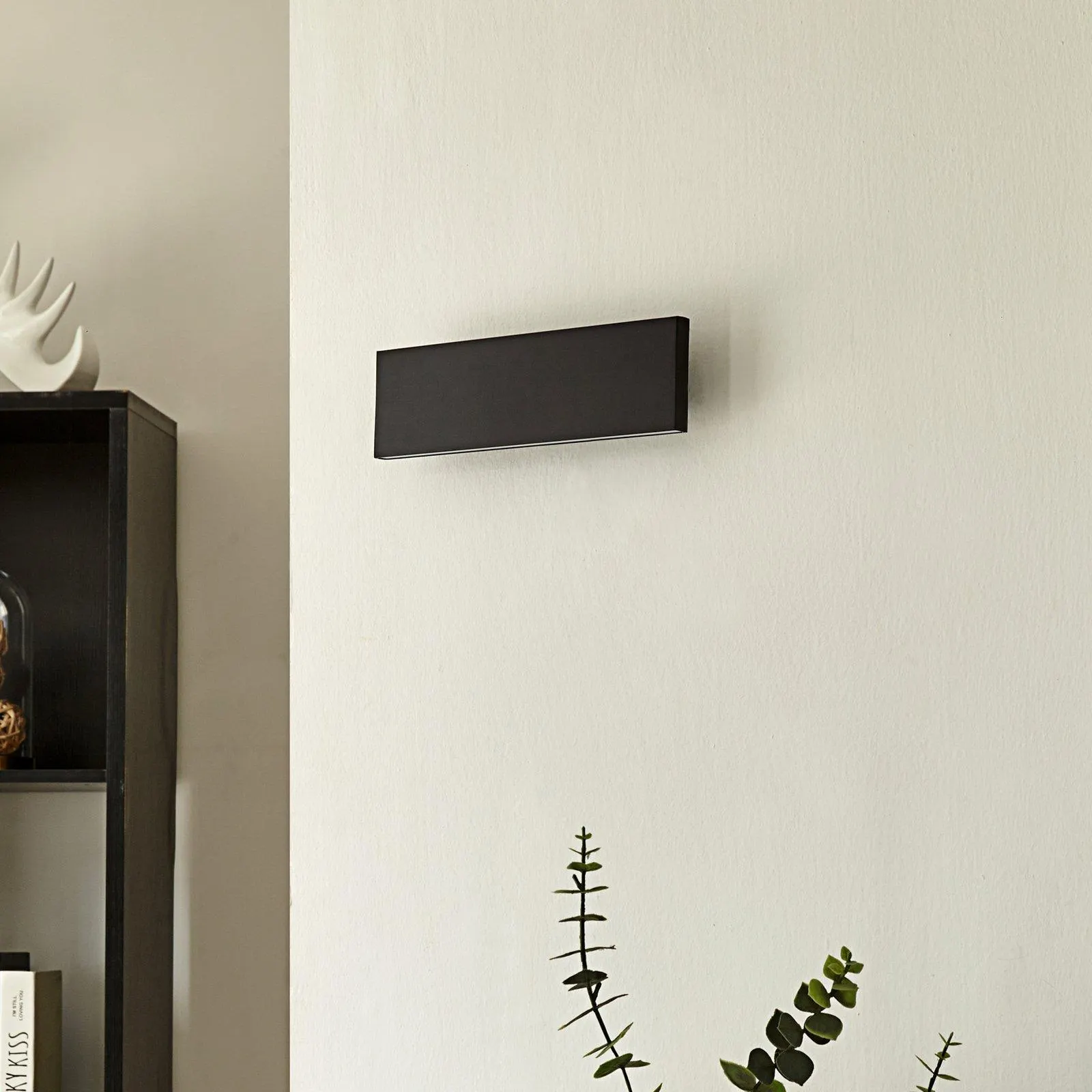 Lindby LED-Wandlampe Ignazia, 28cm, schwarz, Metall, up/down