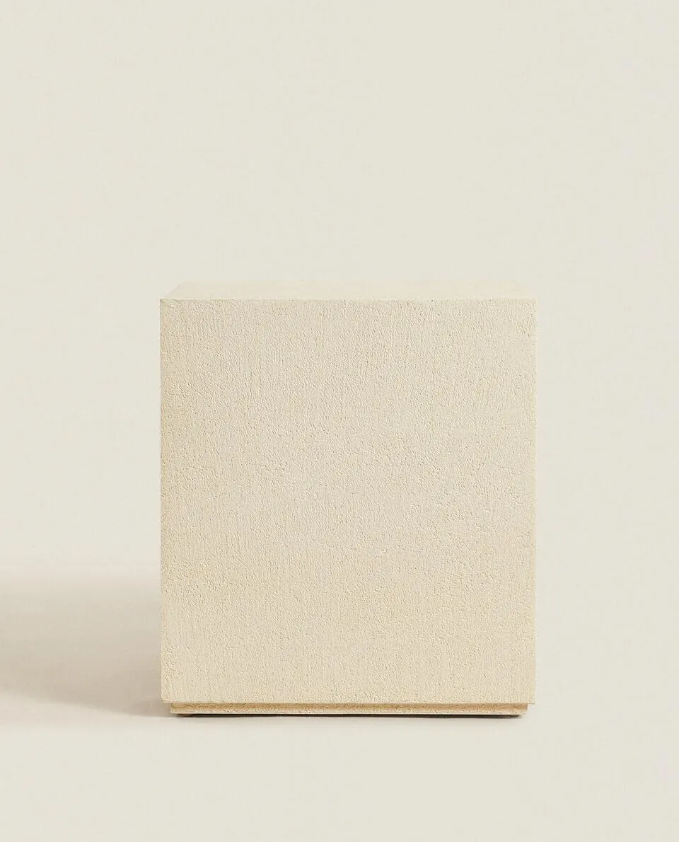 TABLE WITH CEMENT FINISH