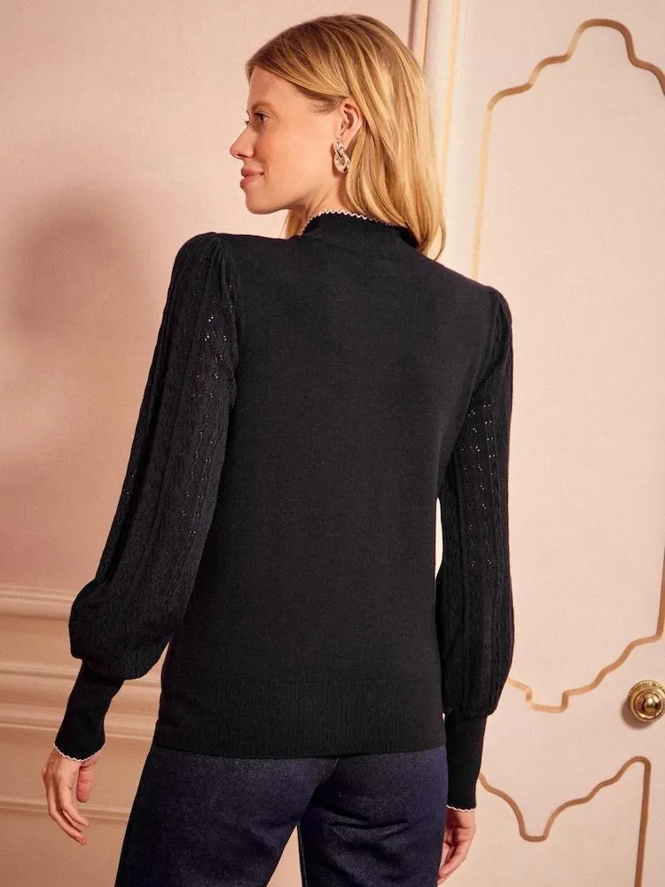 Schwarz - Love & Roses – Strickpullover mit Schleifenkragen