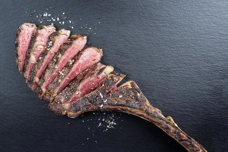 Kalb Tomahawk Steak