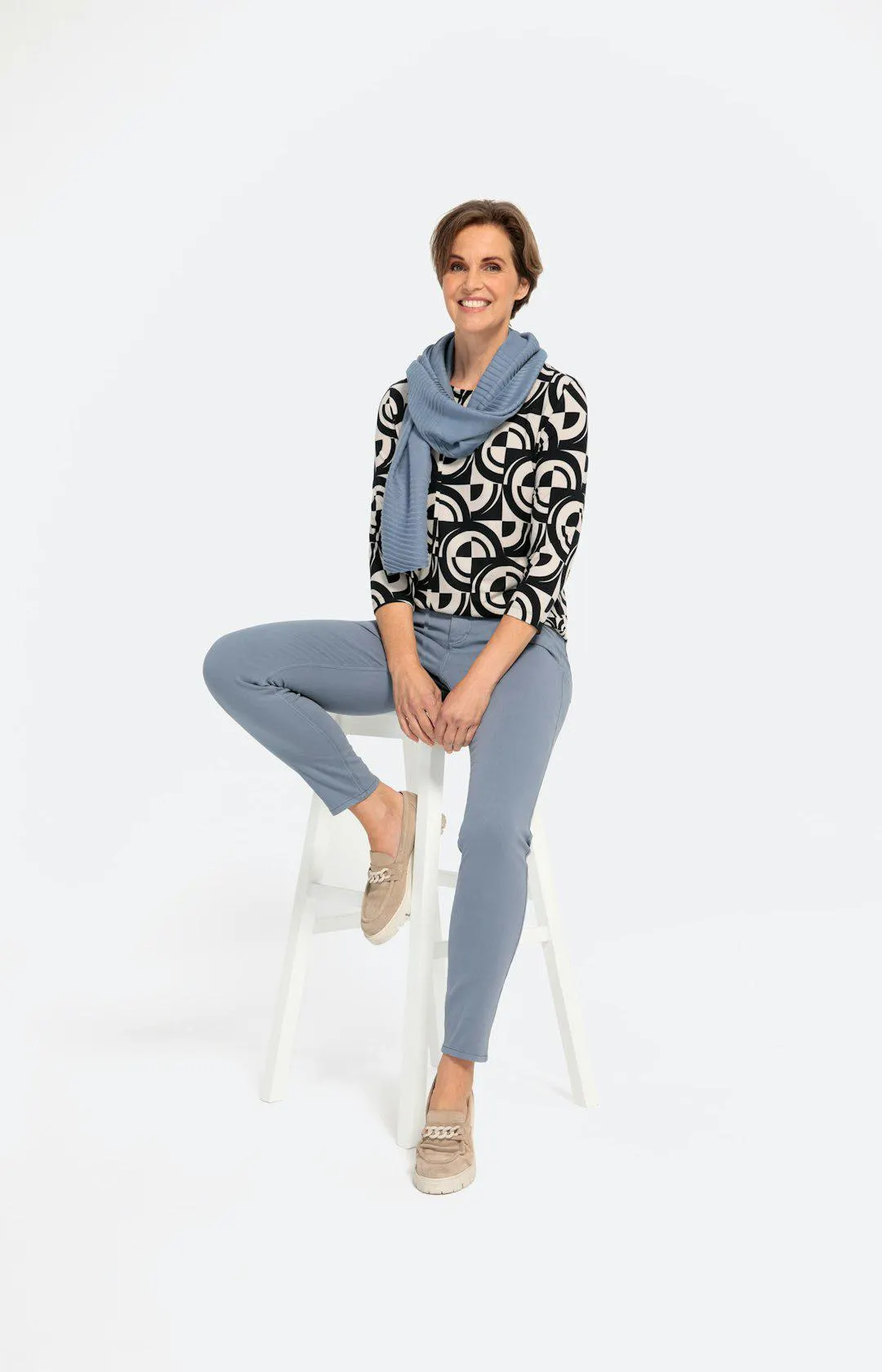 Farbige Stretch-Denim-Hose